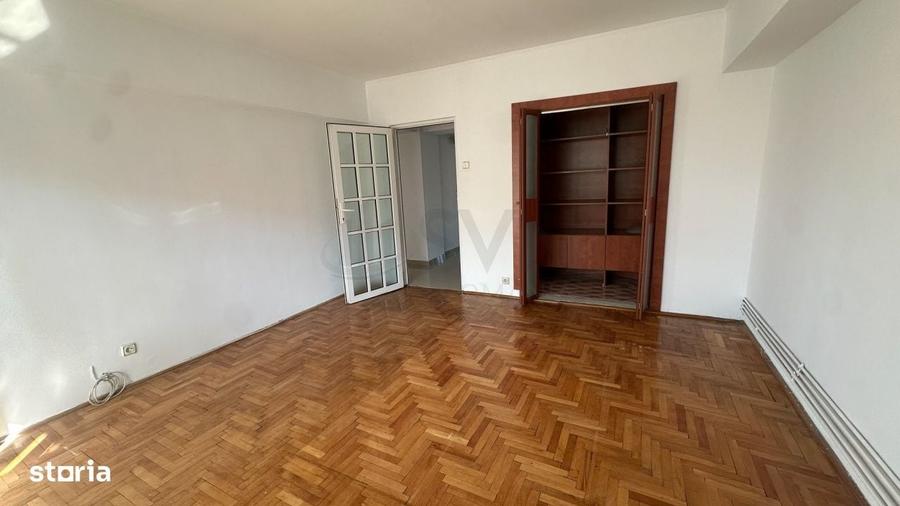 Apartament cu 4 camere în Alba Iulia