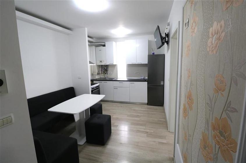 Apartament cu 2 camere decomandat în Șagului