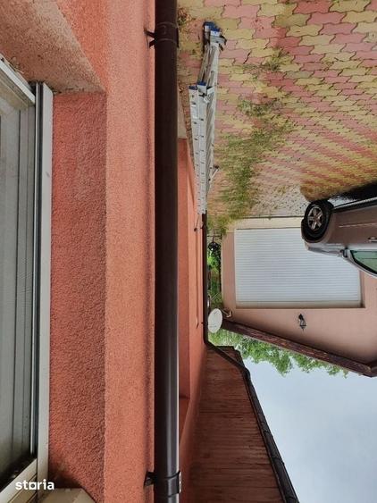 Casă cu 5 camere decomandat cu Teren 1500 Mp în Sânandrei