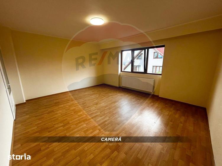 Spațiu comercial, de 350 mp, în Valea Roșie