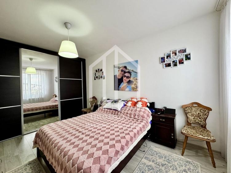 Apartament cu 2 camere decomandat, mobilat în Central