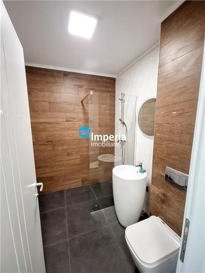 Birou, de 176 mp, în Central