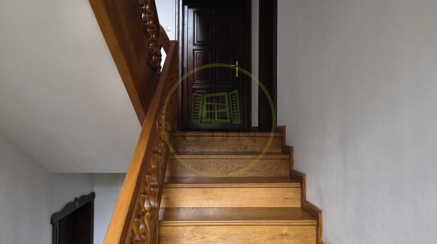 Apartament cu 3 camere decomandat, mobilat în Forestier