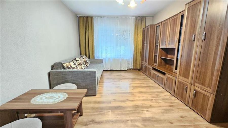 Apartament cu 4 camere decomandat, mobilat în Tudor Vladimirescu