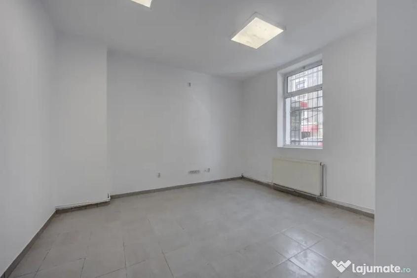 Spațiu comercial, de 51 mp, în Viilor