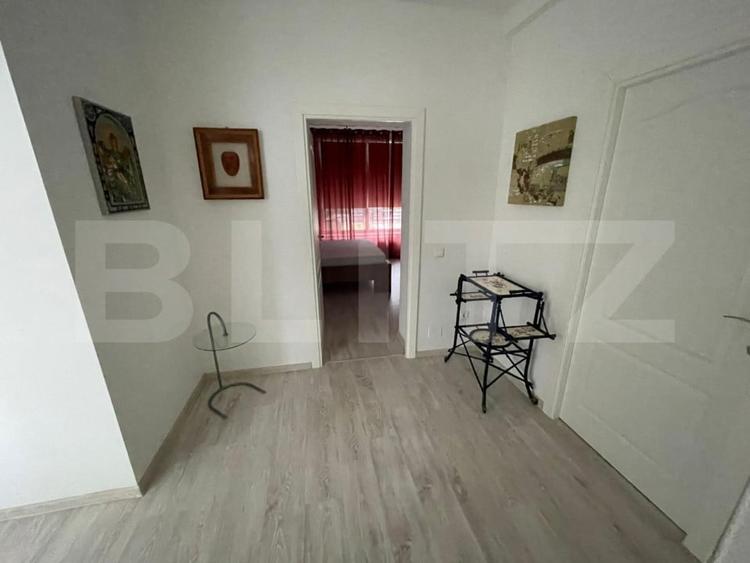 Apartament cu 3 camere decomandat, mobilat în Cârcea