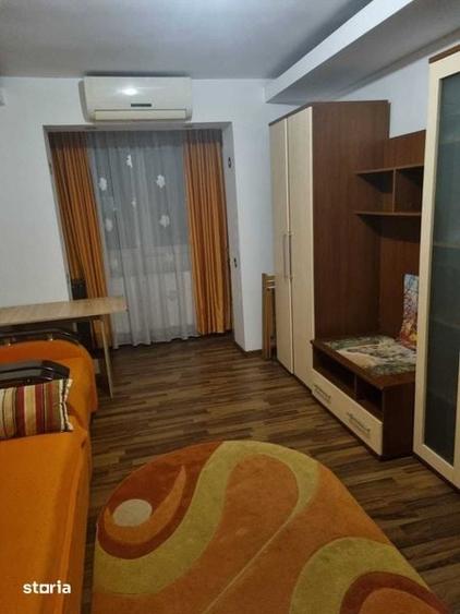 Vand apartament 2 camere ,decomandat zona Sud. - 2