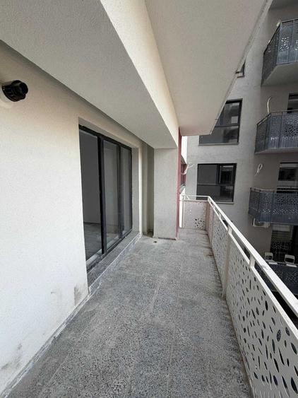 Apartament cu 2 camere decomandat în Exterior Vest