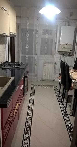 Apartament cu 3 camere decomandat, mobilat în Libertății