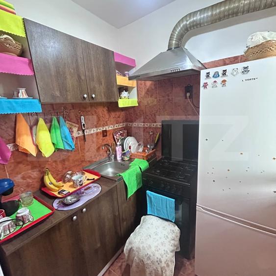 Garsonieră decomandată, mobilată în Buziașului