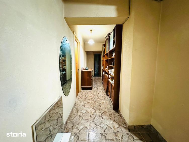 Apartament cu 4 camere decomandat, mobilat în Pantelimon