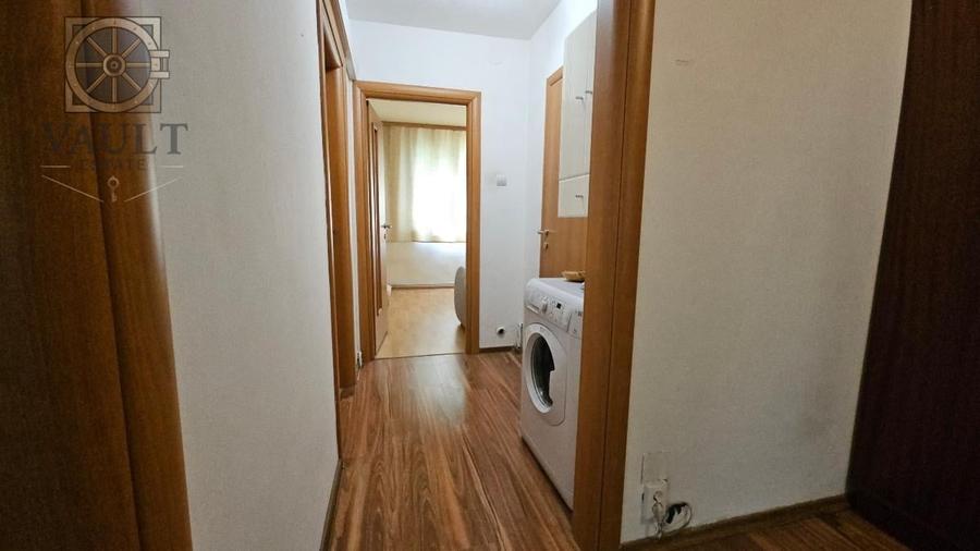 Apartament cu 3 camere decomandat, mobilat în P-ța Reșița