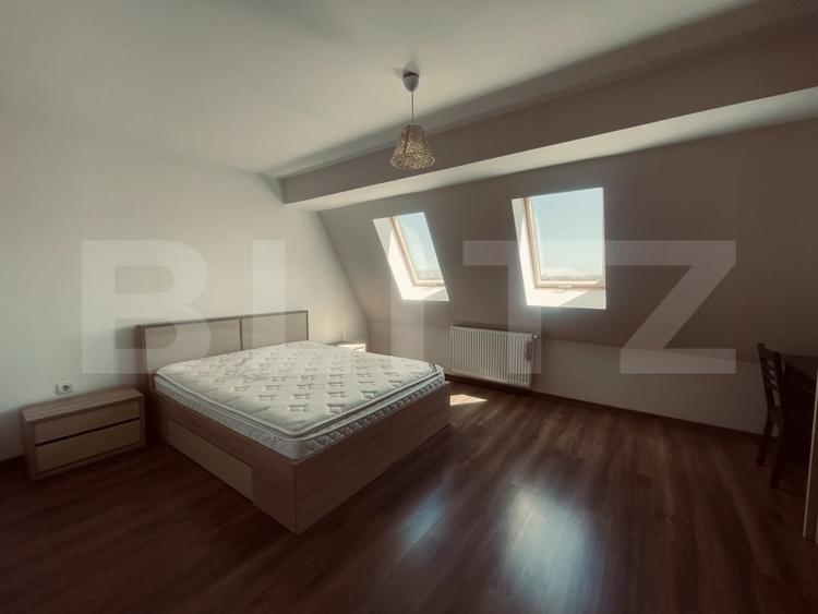 Apartament cu 3 camere, 72 mp, cu parcare, in zona Eroilor. - 1