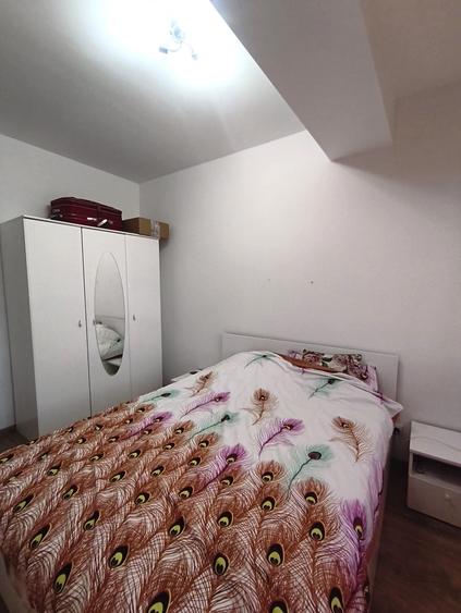 Apartament cu 2 camere decomandat în Berceni