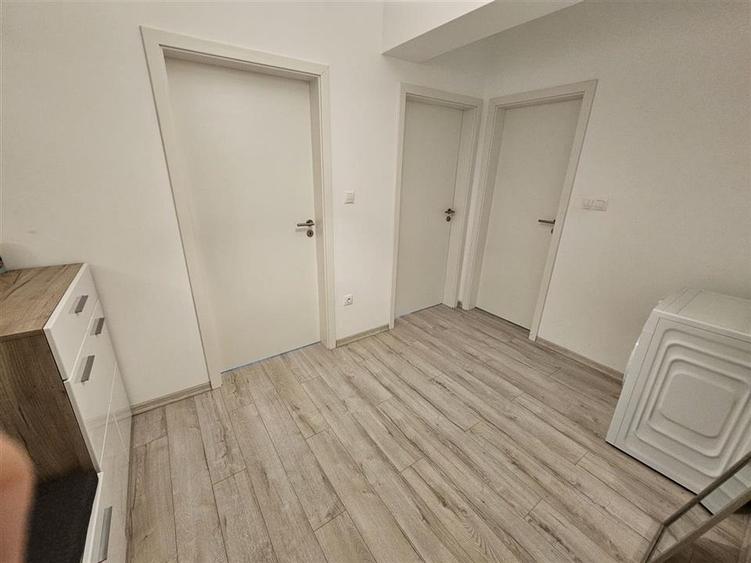 Garsonieră decomandată, mobilată în Bartolomeu