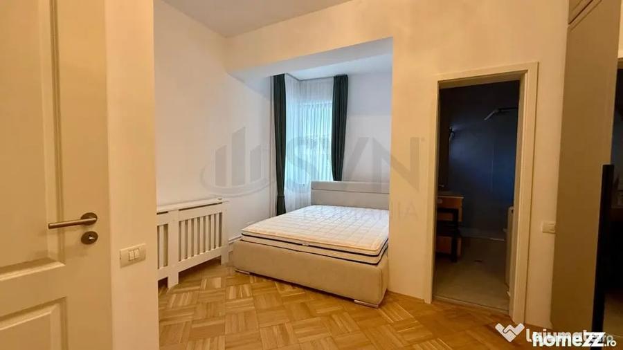 Apartament cu 3 camere semidecomandat, mobilat în Aviatorilor