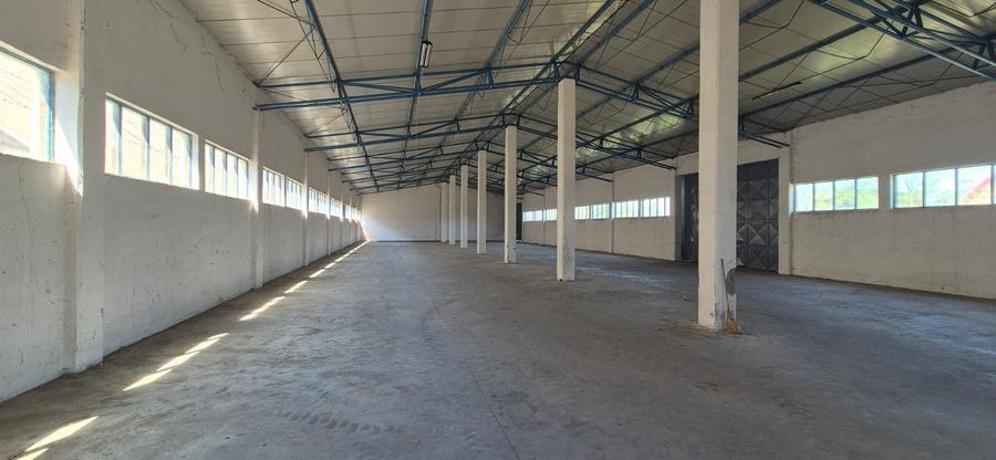 Spațiu industrial, de 2,411 mp, în Potlogi