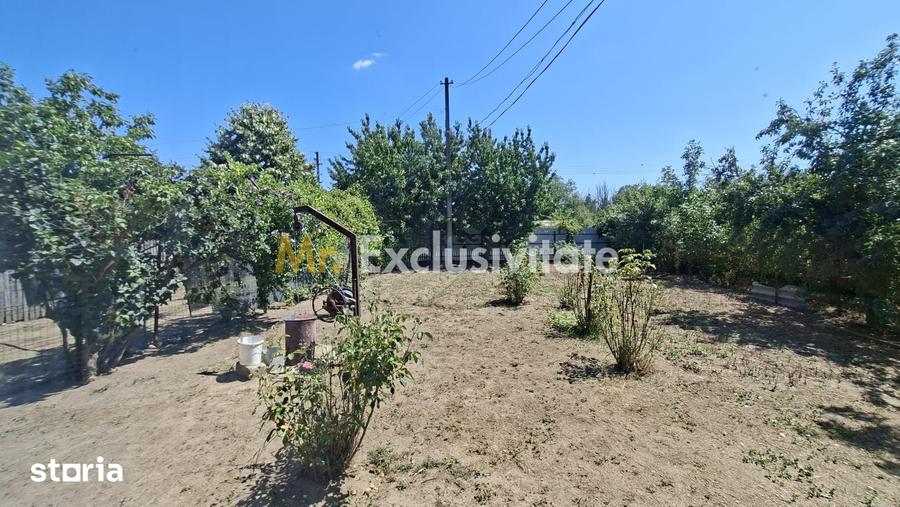 Casă cu 3 camere cu Teren 1667 Mp în Teiu