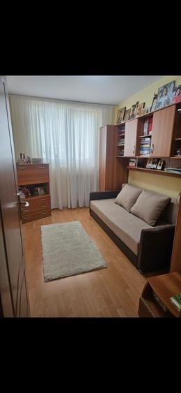 Apartament cu 2 camere decomandat în Brâncoveanu