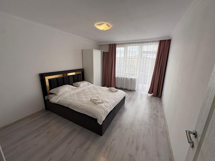 Apartament cu 3 camere,2 balcoane,parcare,zona Tineretului - 12