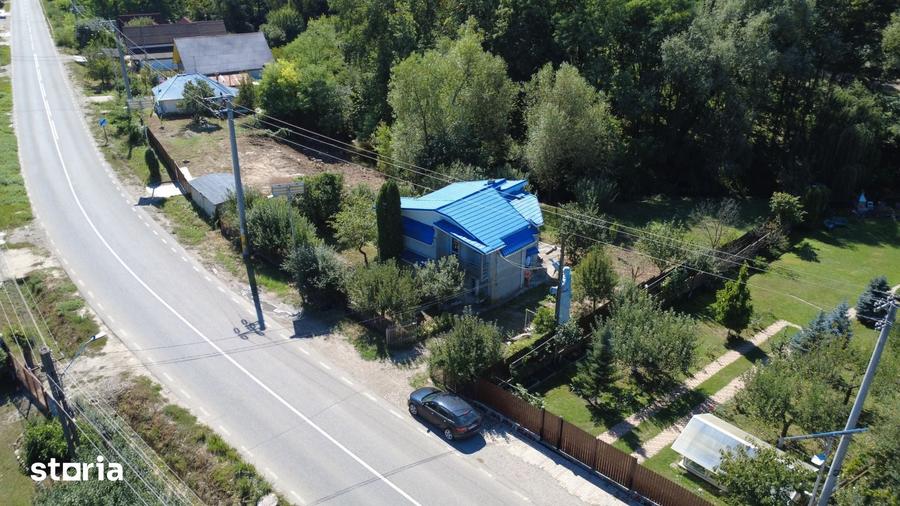 Casă cu 4 camere cu Teren 1350 Mp în Mărgineni