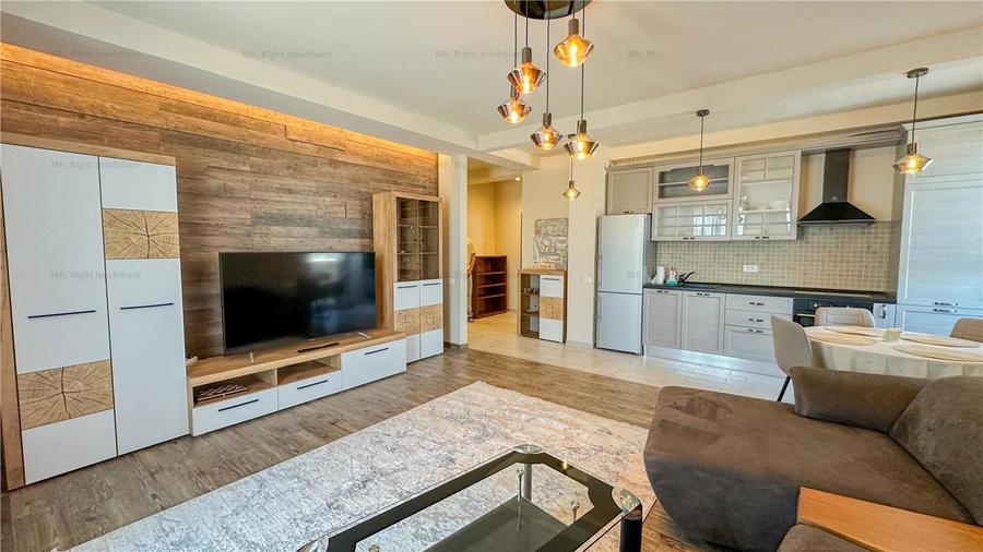 Apartament cu 2 camere decomandat, mobilat în Tractorul