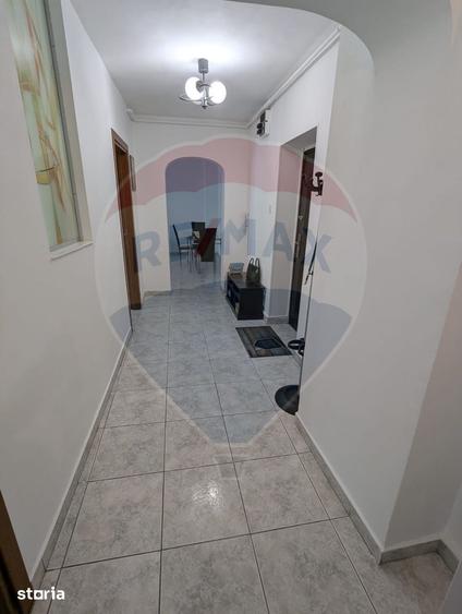 Apartament cu 2 camere decomandat în Centrul Istoric