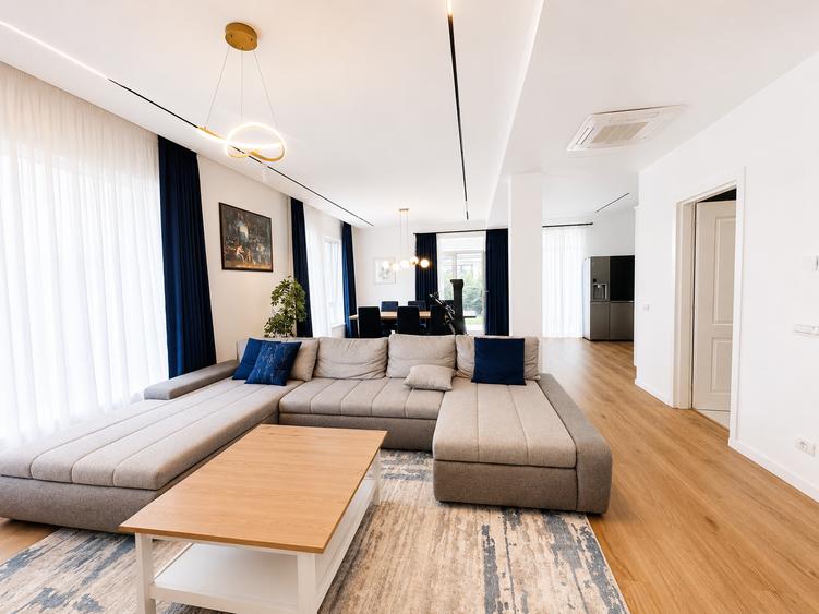 Casă individuală cu 4 camere cu Teren 315 Mp în Tunari