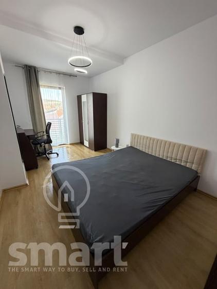 Apartament cu 3 camere semidecomandat, mobilat în Semicentral