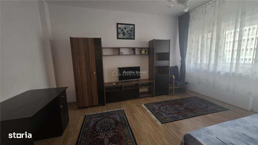 Apartament cu 2 camere decomandat în Ultracentral