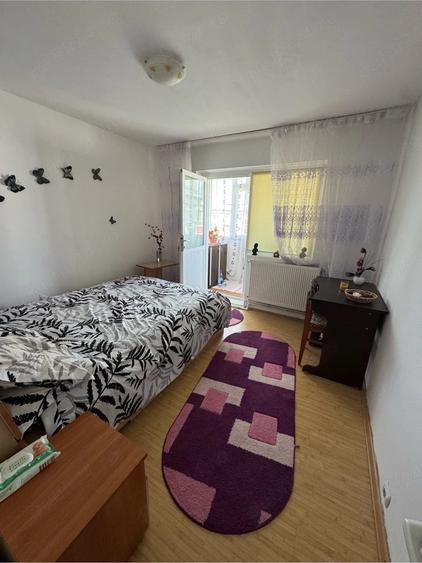 Apartament cu 3 camere decomandat, mobilat în Orizont