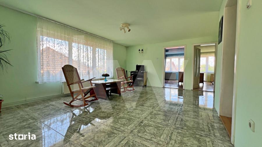Casă cu 6 camere cu Teren 515 Mp în Terezian