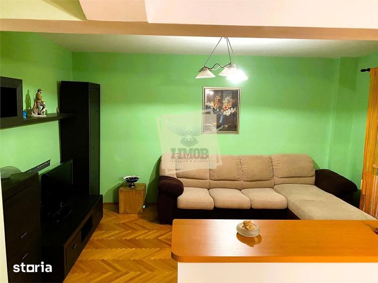 Apartament cu 4 camere decomandat în Ștrand