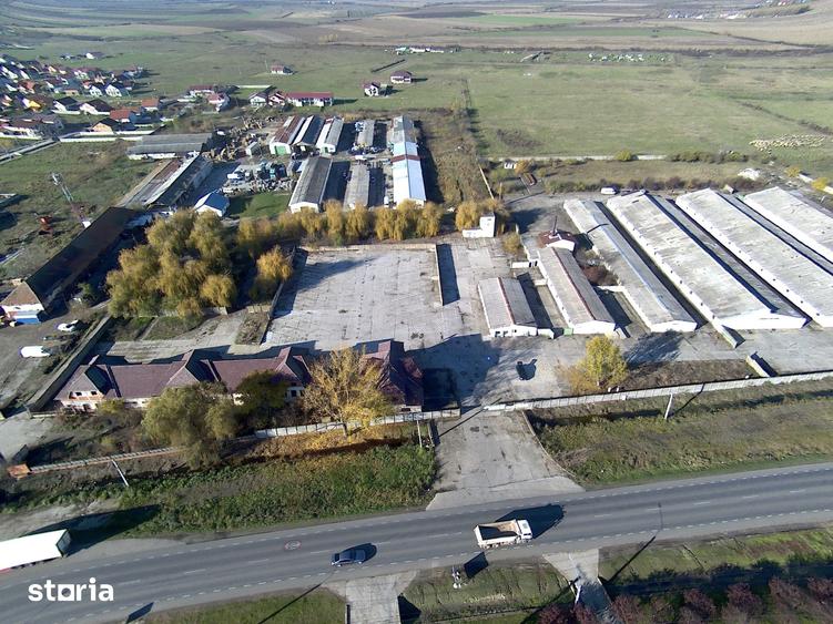 Spațiu comercial, de 6,000 mp, în Central