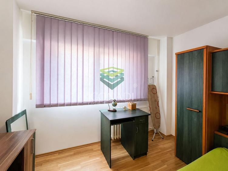 Apartament cu 3 camere decomandat, mobilat în Drumul Taberei