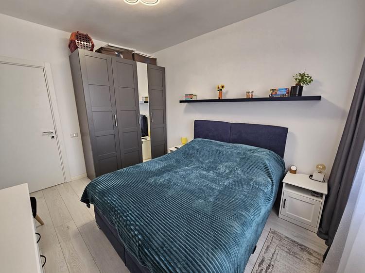 Apartament cu 2 camere decomandat în Berceni