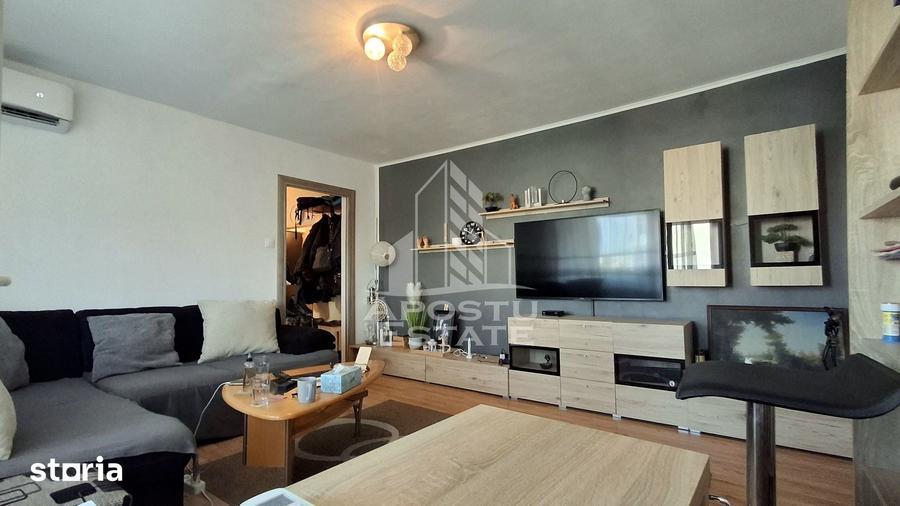 Apartament cu 2 camere semidecomandat în Micălaca