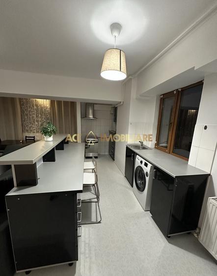 Apartament cu 2 camere decomandat, mobilat în Sălăjan