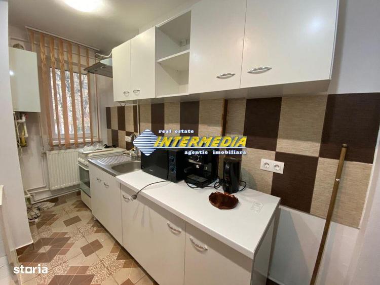 Apartament cu 2 camere, mobilat în Central