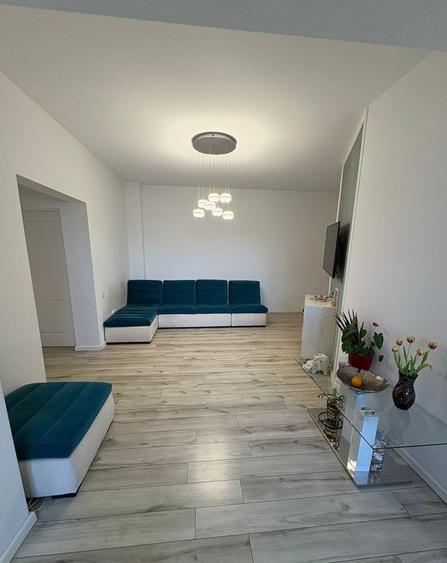 Duplex cu 5 camere cu Teren 400 Mp în Gheorgheni