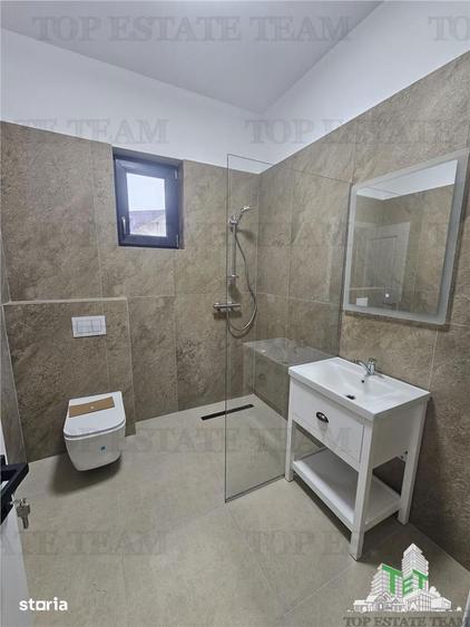 Casă cu 4 camere cu Canalizare în Drumul Taberei