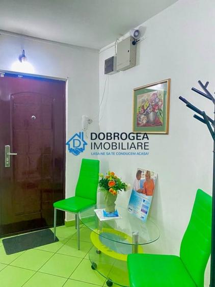 Apartament cu 2 camere decomandat, mobilat în Pelican