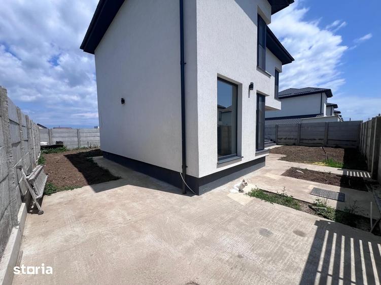 Casă cu 4 camere cu Teren 332 Mp în Cernica