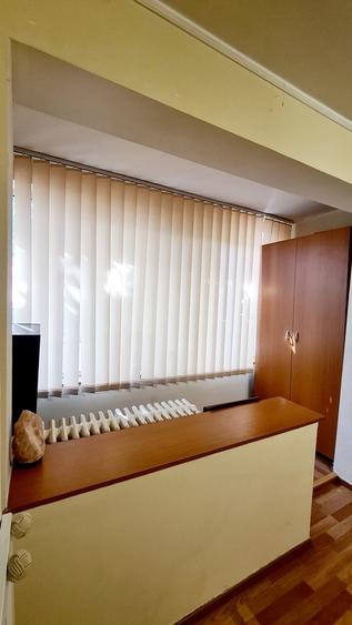 Apartament cu 2 camere decomandat în Titan