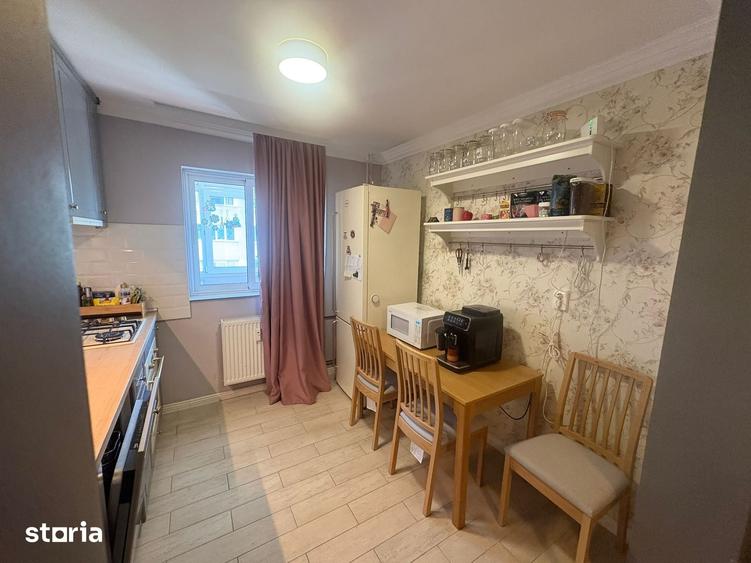 Apartament cu 3 camere, mobilat în Rahova