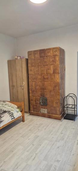 Casă cu 3 camere cu Teren 1550 Mp în Central