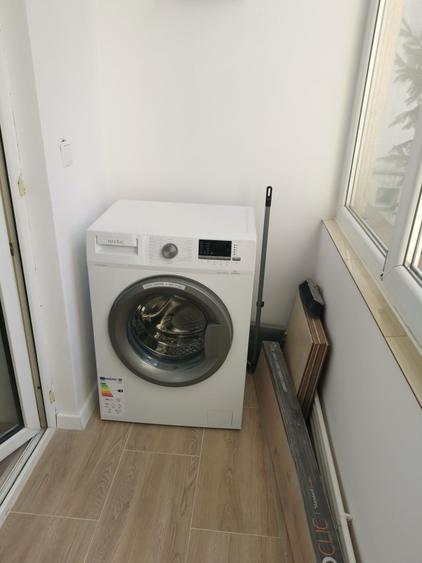 Apartament cu 2 camere semidecomandat în Traian