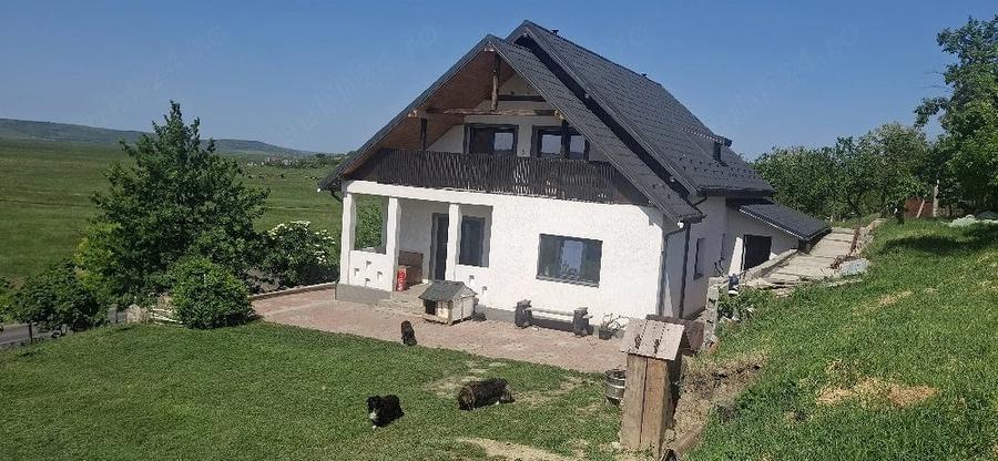 Casă cu Teren 2860 Mp în Țigănași