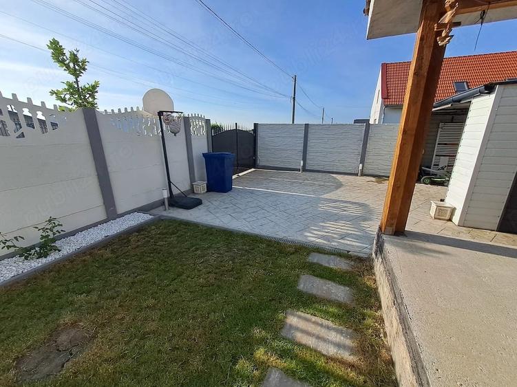 Casă cu 3 camere cu Teren 272 Mp în Sânandrei