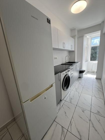Apartament cu 2 camere nedecomandat în Ultracentral